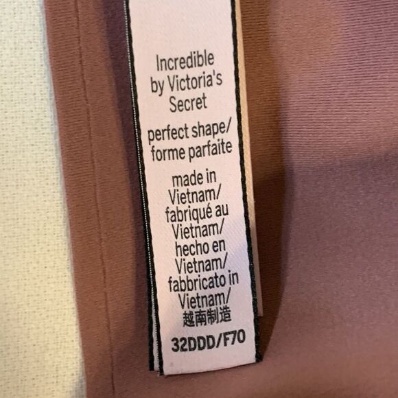 Victorias Secret Sz 32DDD "Incredible" pushup underwire bra/adjusts 2 Razorback - Picture 3 of 11